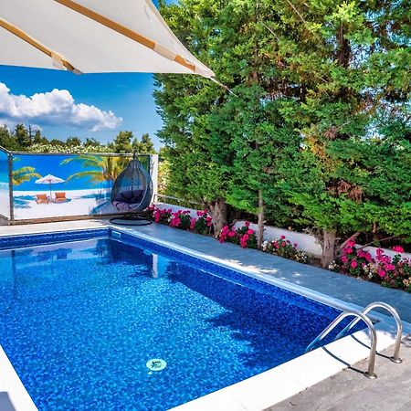 Deluxe Sani Relax Villa Eksteriør bilde